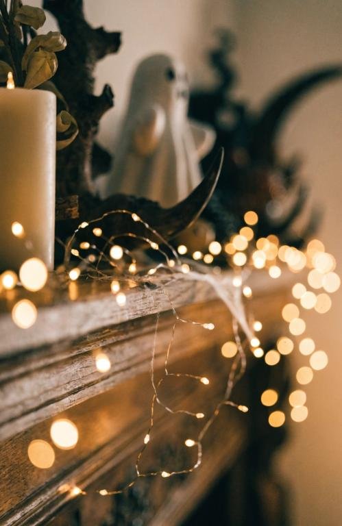 -close-up-of-warm-amber-fairy-lights-tucked